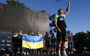 Олександр Усик відреагував на заяву Едді Гірна, який стверджує, що він відмовиться від бою з Ф'юрі