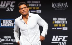 Пауло Коста відмовився від бою з Брунно Ферейрою на UFC 326