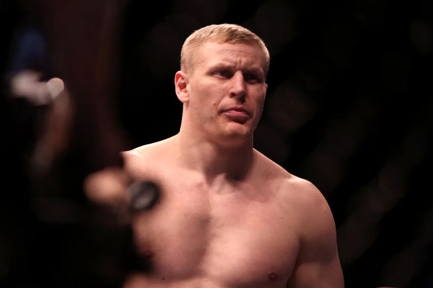 Віталій Мінаков оцінив титульні шанси Павловича в UFC