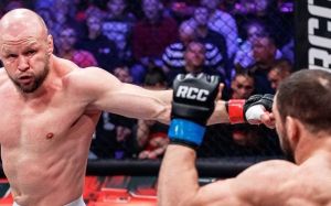 Асланбек Бадаєв висловився про перемогу Шлеменка в реванші з Токовим