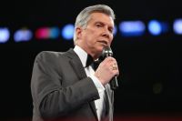 Майкл Баффер передбачив, хто б переміг у бою Джонс - Канело