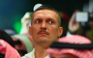 Олександр Усик зізнався, що він сказав Ф'юрі під час битви поглядів після бою з Нганну