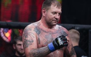 Олександр Ємельяненко вийшов на зв'язок із лігою Ural FC