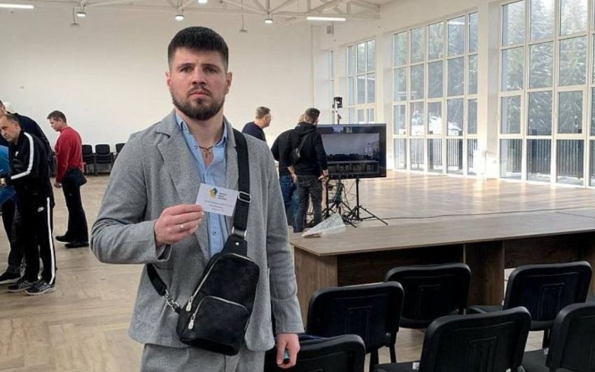 Хитров дав прогноз на бій Дерев'яченка з Мунгією: "Не виключаю дострокову перемогу Дерев'янченка в пізніх раундах"