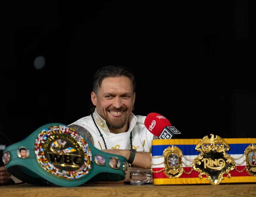 В'ячеслав Сенченко прокоментував відмову Усика від усіх чемпіонських поясів