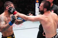 Абубакар Нурмагомедов зробив заяву після поразки від дос Сантоса на UFC on ESPN 45