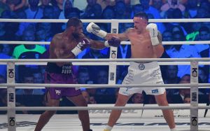 Віталій Кличко відреагував на перемогу Усика над Дюбуа