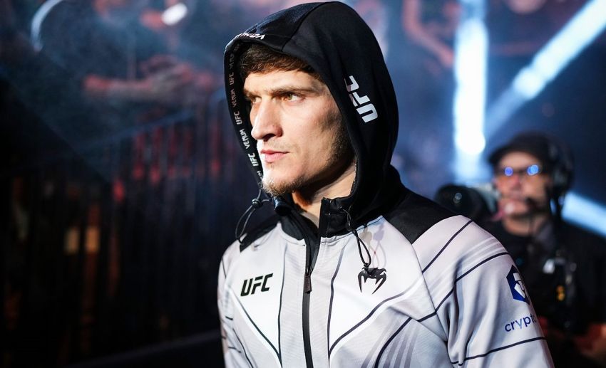 Мовсар Євлоєв розповів про гонорари в UFC: "Я звик ні в чому собі не відмовляти"
