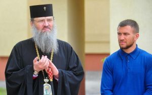 Василь Ломаченко розповів, коли він усвідомлено став віруючим: "Трапився момент, який змінив моє ставлення до життя і віри"