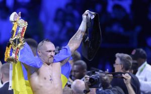 Шакур Стівенсон пояснив, чому не зарахував Усика і Канело до топ-5 боксерів із найкращими навичками