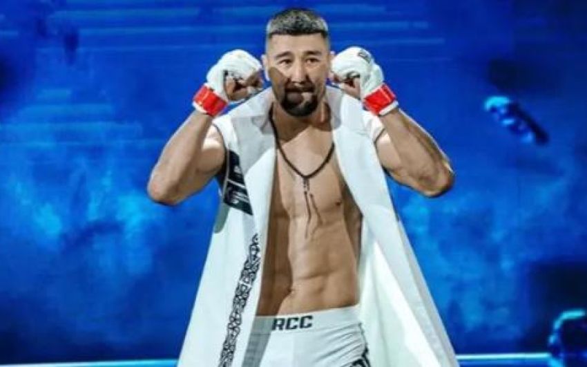 Хамзін хоче вписати своє прізвище в історію UFC
