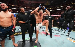 Хамзат Чимаєв попросив UFC про реванш зі Стріклендом