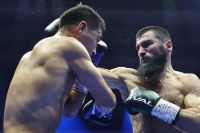 Альберт Батиргазієв відреагував на перемогу Бетербієва над Біволом