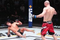 Відео бою Рінат Фахретдінов - Браян Батл UFC Fight Night 216