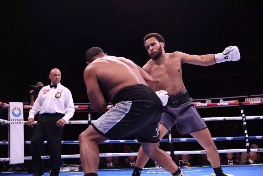 Мозес Ітаума очолив рейтинг WBO після перемоги над Балогуном