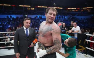 Каміл Гаджиєв: "До боїв Олександра Ємельяненка ніхто серйозно не ставиться"