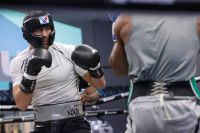 Олександр Гвоздик озвучив дату наступного бою: "Зараз перебуваємо в пошуку суперника"