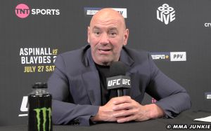 Дана Вайт розчарований турніром UFC 304: "Я востаннє підвищив бонуси"
