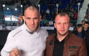 "Цю штуку Саша робить дуже круто". Олійник оцінив прийом Шлеменка, яким він виграв у Олівейри